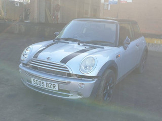 Mini Cooper рест. R50 2005