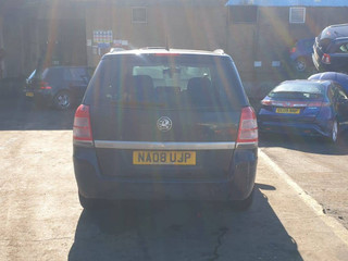 Opel Zafira 2  (B) рест. 2008