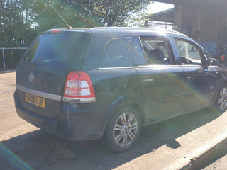 Opel Zafira 2  (B) рест. 2008