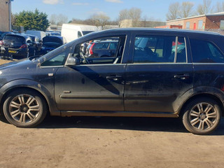 Opel Zafira 2  (B) рест. 2008