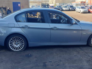 BMW 3 E90/E91/E92/E93 E90 2005