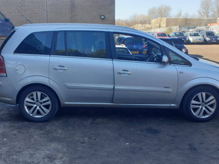 Opel Zafira 2  (B) 2007