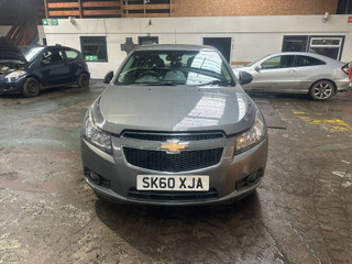 Chevrolet Cruze  J300 2010