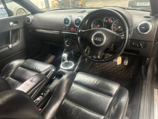 Audi TT 8N 2002
