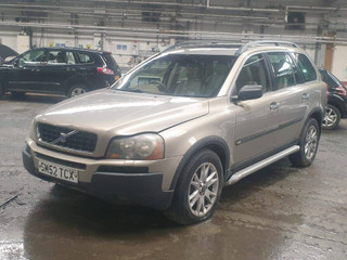 Volvo XC90 2003