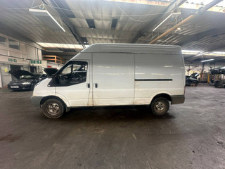 Ford Transit 7 2007