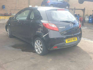 Mazda 2 DE 2009
