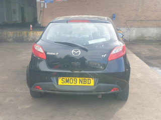 Mazda 2 DE 2009