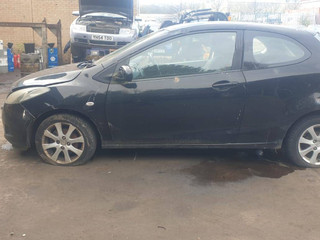 Mazda 2 DE 2009