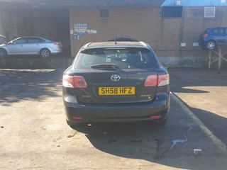 Toyota Avensis 3  (T270) 2009