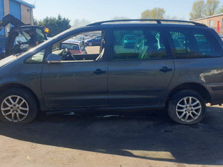 Volkswagen Sharan 2-й рест. 2006