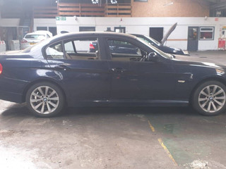BMW 3 E90/E91 рест. E90 2010