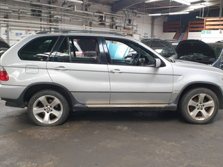 BMW X5 E53 рест. 2005