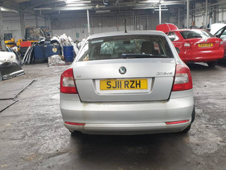 Skoda Octavia 2  (A5) рест. 1Z 2011