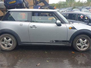 Mini Cooper 2 R56 2007