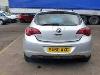 Opel Astra J 2010