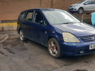 Honda Stream  RN3 2003