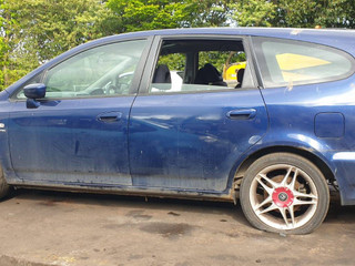 Honda Stream  RN3 2003