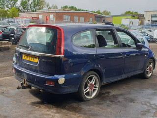 Honda Stream  RN3 2003
