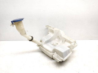 бачок омывателя Ford Focus 3 поколение 2012, 1.6 л., i, IQDB, бензин, 5МКПП, серый, хетчбэк 5 дв., передний привод, правый руль, BV6117B613AC