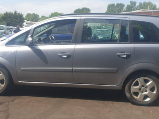 Opel Zafira 2  (B) рест. 2008