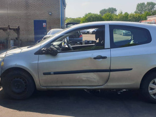Renault Clio 3  рест. 2009