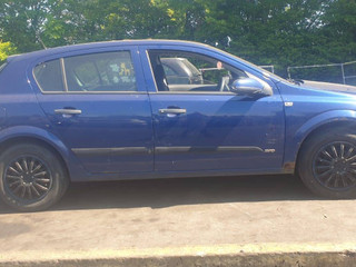 Opel Astra H 2004