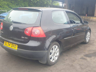 Volkswagen Golf 5 2004