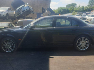 Jaguar S-Type рест. X200 2004