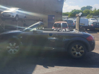 Audi TT 8N 2003