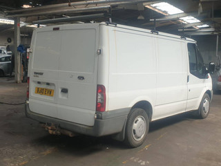 Ford Transit 7 2010