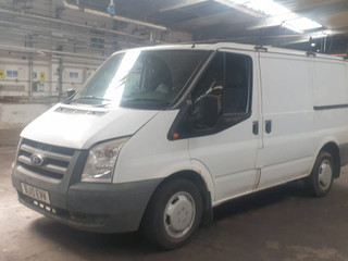 Ford Transit 7 2010