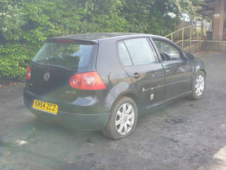 Volkswagen Golf 5 2004