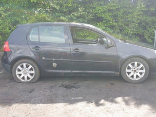 Volkswagen Golf 5 2004