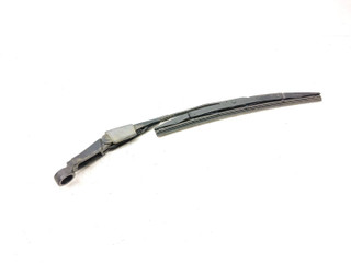 щеткодержатель задний Honda CR-V 2 поколение RD8 2004, 2.0 л., i-VTEC, K20A4, бензин, АКПП, чёрный, внедорожник 5 дв., полный привод, правый руль