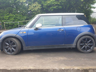 Mini Cooper  R50 2003