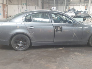 BMW 5 E60/E61 E60 2004