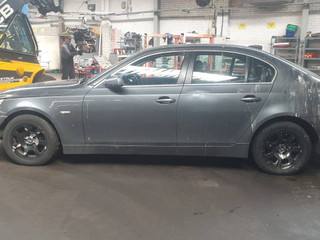 BMW 5 E60/E61 E60 2004