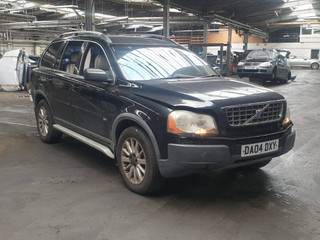 Volvo XC90 2004