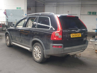 Volvo XC90 2004