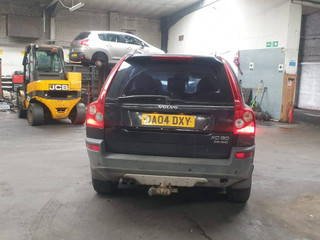 Volvo XC90 2004