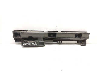 Кронштейн крепления порога BMW 3 серия F30/F31/F34 F30 2013, 2.0 л., D, N47 D20 C, дизель, 6МКПП, mineralweiss / a96, седан, задний привод, правый руль, 51777256918, 7256918