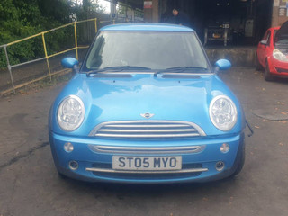 Mini Cooper рест. R50 2005