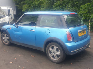 Mini Cooper рест. R50 2005