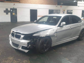 BMW 3 E90/E91 рест. E90 2009