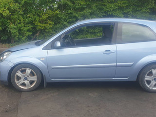 Ford Fiesta 5  рест. 2007