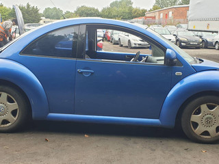 Volkswagen Beetle 2 2000