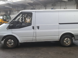 Ford Transit 7 2009