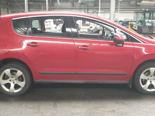 Peugeot 3008 2011