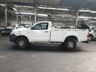 Toyota Hilux 7  2-й рест. KUN35 2015